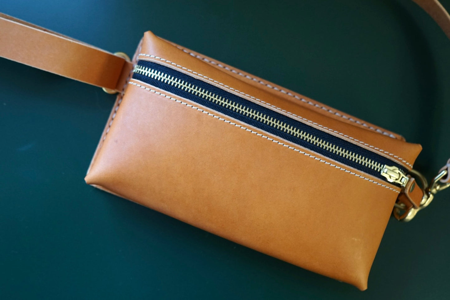 Tour | Leather Crossbody Bag