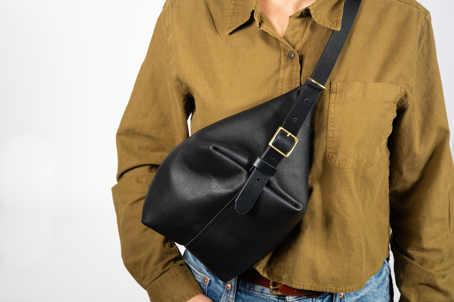 Leather sling bag cheap madewell